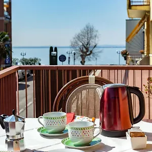 Caba D'annunzio Apartment Bardolino