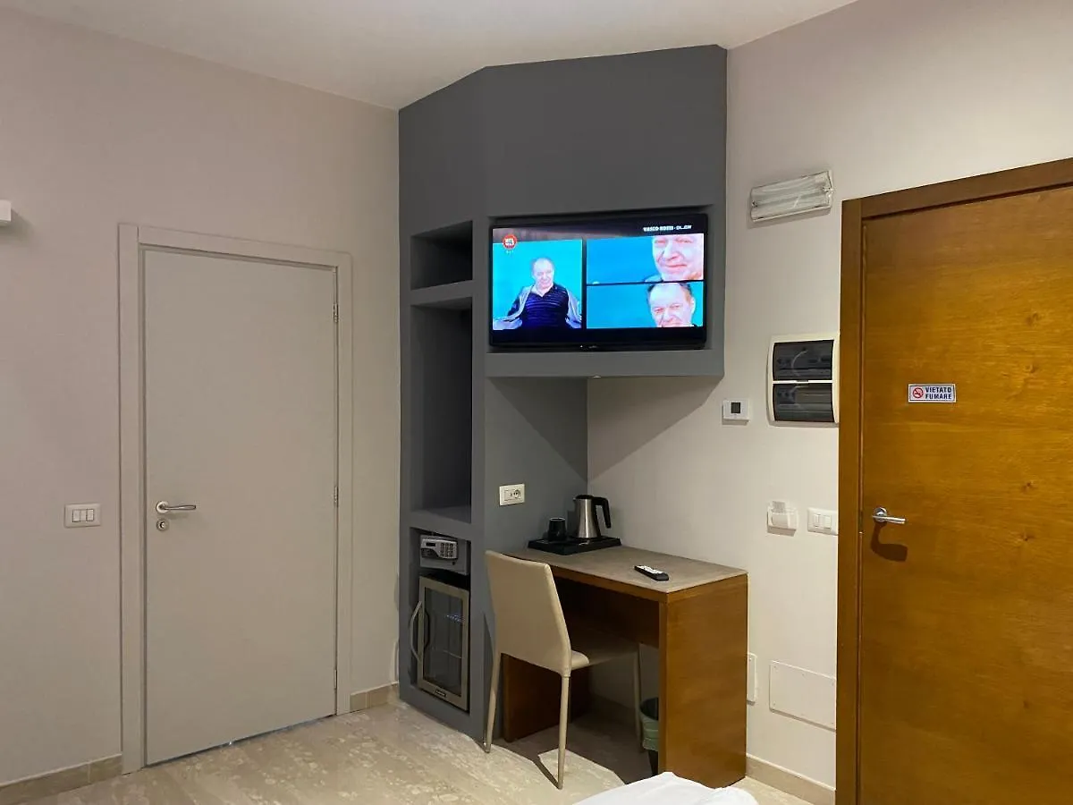 Oasi Village Hotel Milano 3*,