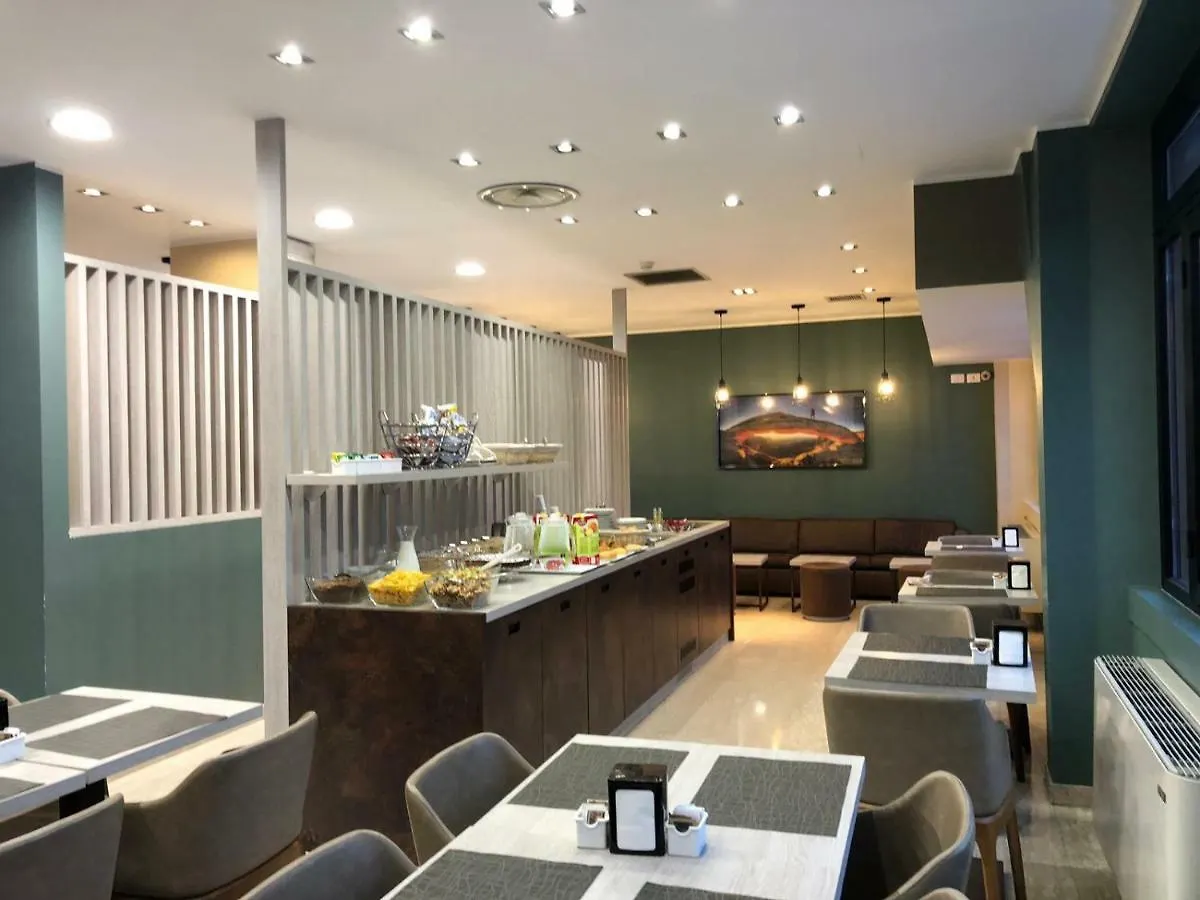 ***  Oasi Village Hotel Milano Italia